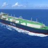 Cina, al via la costruzione di una mega nave per il trasporto di GNL